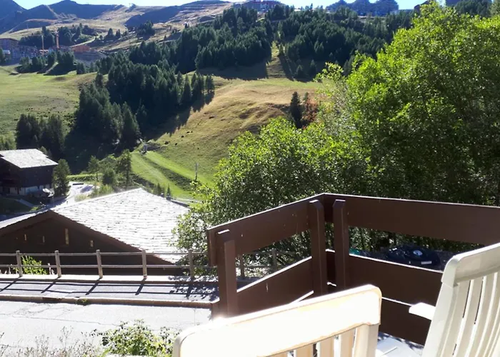 With Garden In Appartamento La Plagne