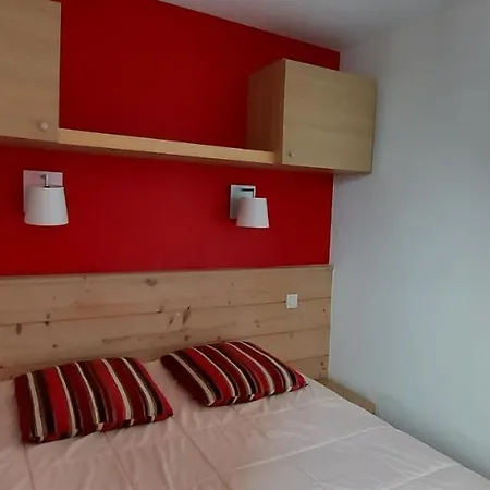 Apartment With Garden In La Plagne