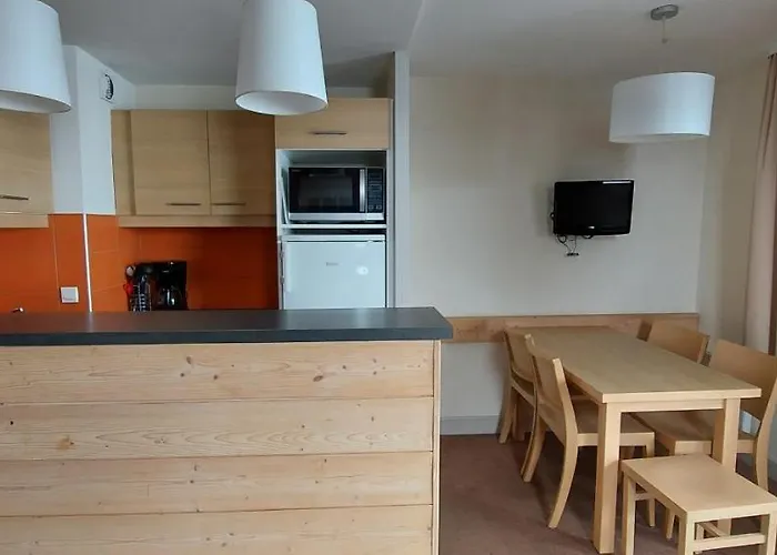 With Garden In La Plagne